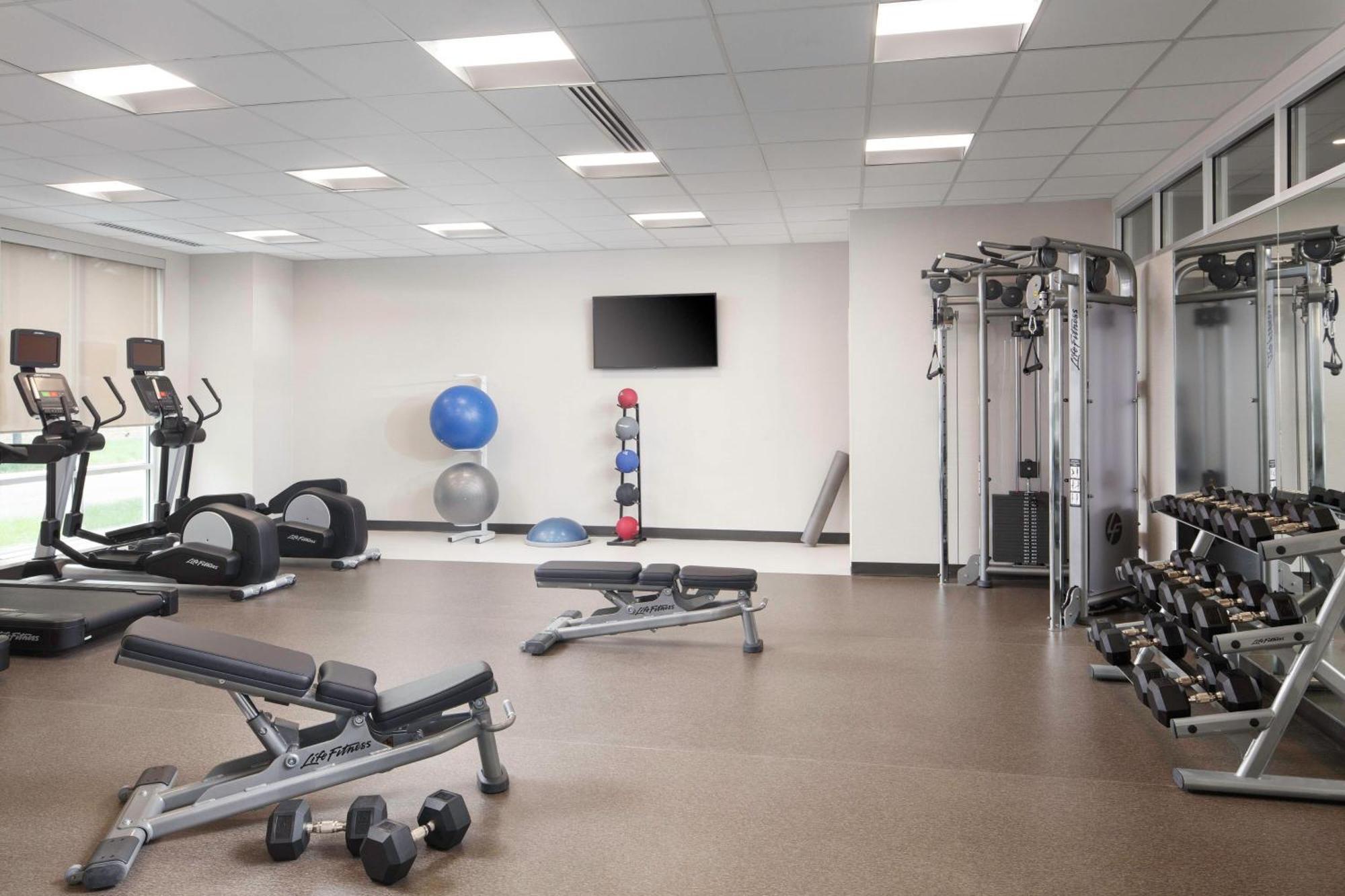 Fairfield Inn & Suites By Marriott Louisville Northeast Eksteriør bilde