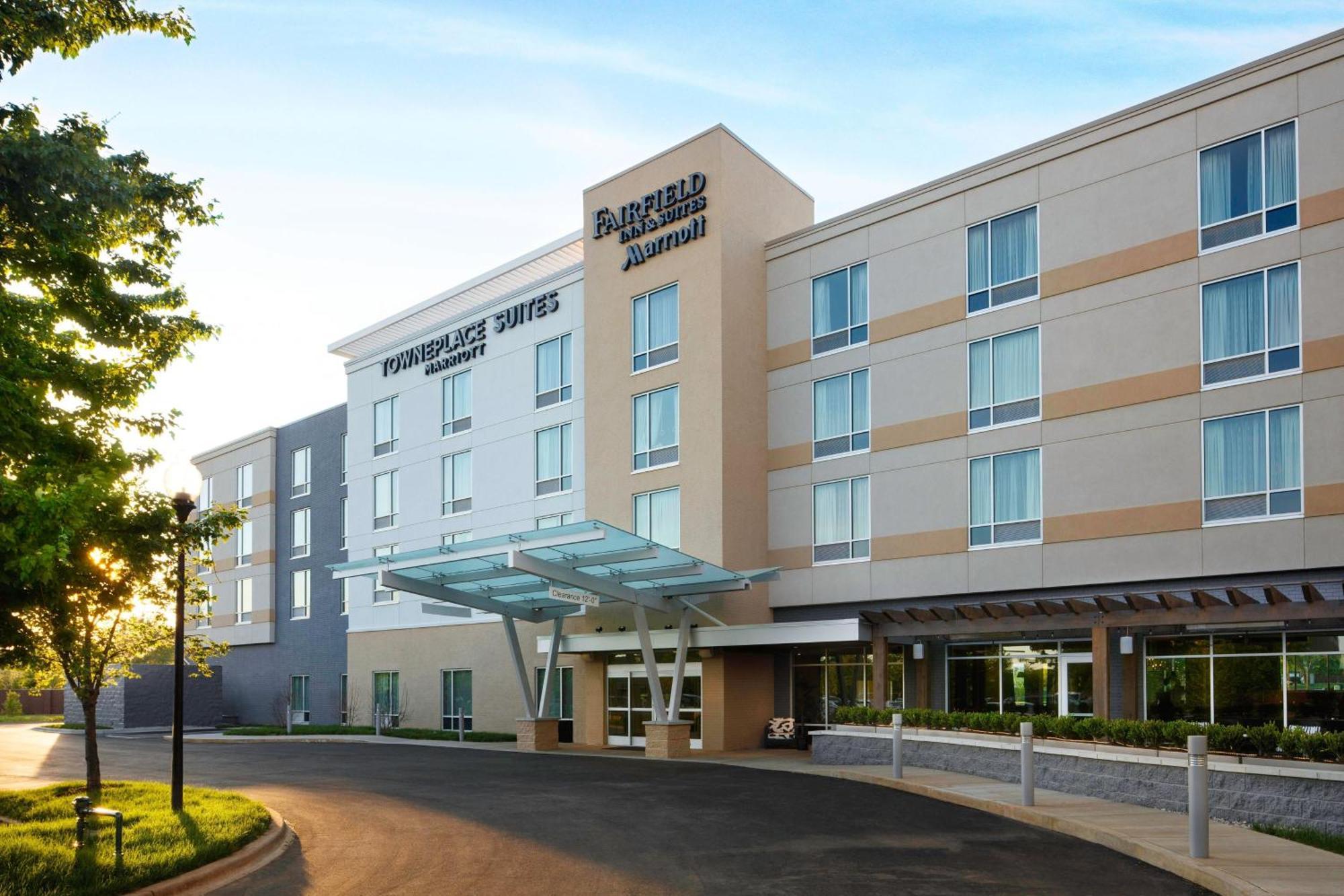 Fairfield Inn & Suites By Marriott Louisville Northeast Eksteriør bilde
